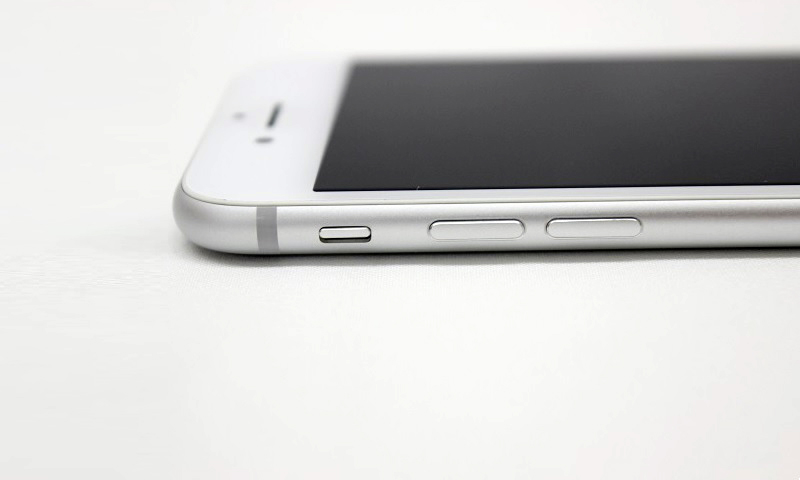 【美品】SIMフリー iPhone6s 32GB イヤホンジャック最後のモデル